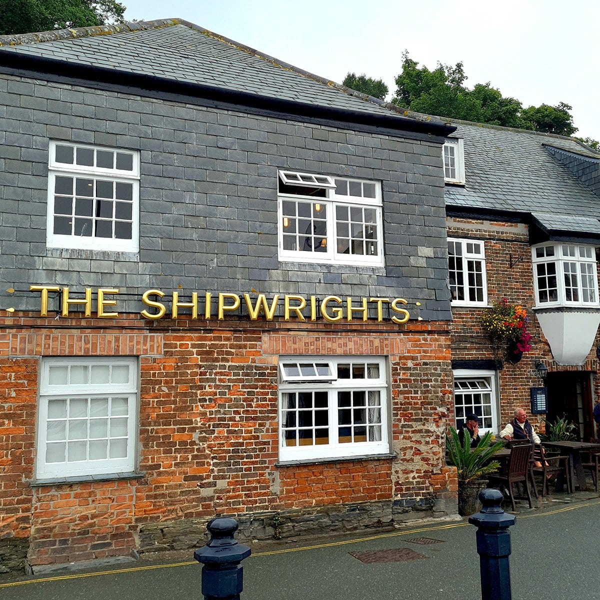 The Shipwrights pub in Padstow, known for live sport and a large garden